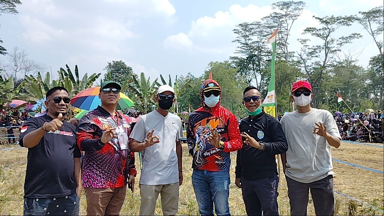 Ngegas di Lahan Sawah Kering, 150 Crosser Adu Ketangguhan di Sinar Mulio OKU Selatan